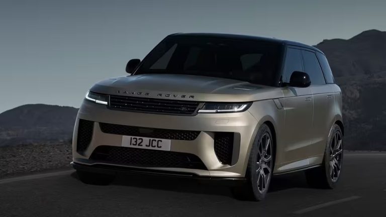 There's been a craze in SUV design recently, and it's seen across the world: SUVs are more prominent, boxier, and more luxurious; brands from Kia to Hyundai and Chevrolet are hopping on the boxy-look bandwagon.